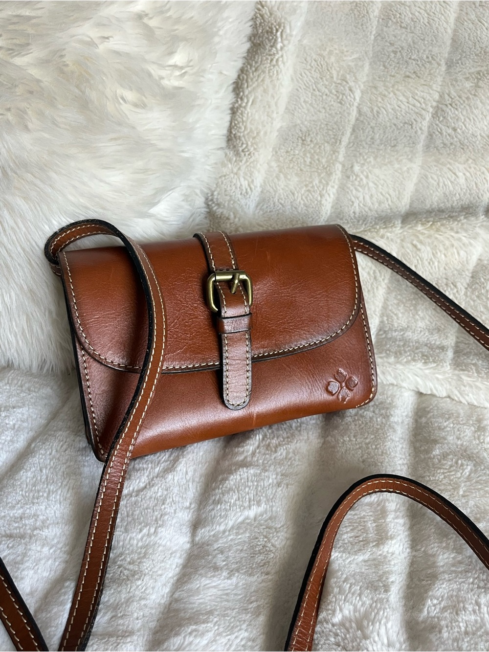 PATRICIA NASH Crossbody Bag with Buckle Strap